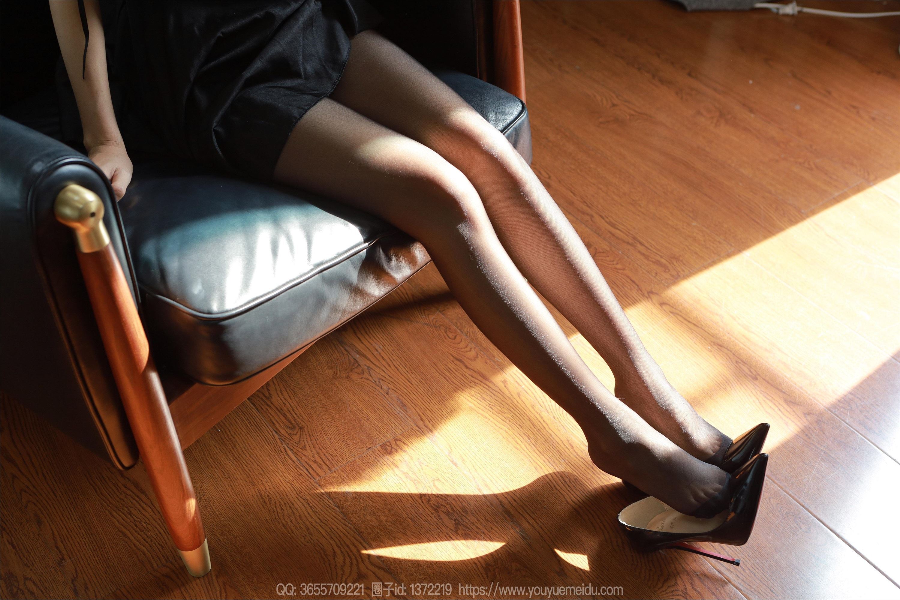 IESS异思趣向  2023.10.17 丝享家 1561 美子《沐浴阳光》